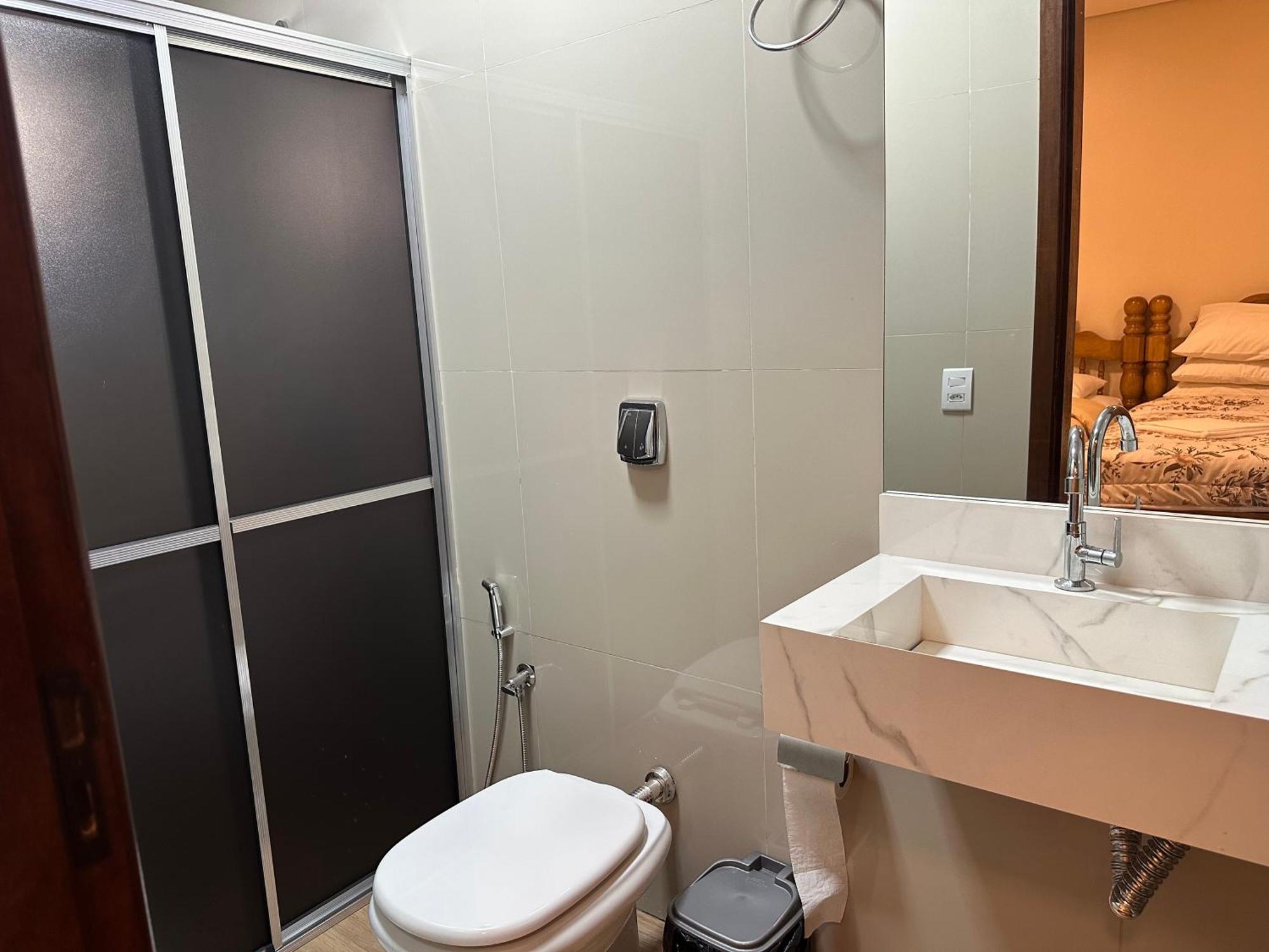 Hotel E Restaurante Na Chacara ドウラドス エクステリア 写真