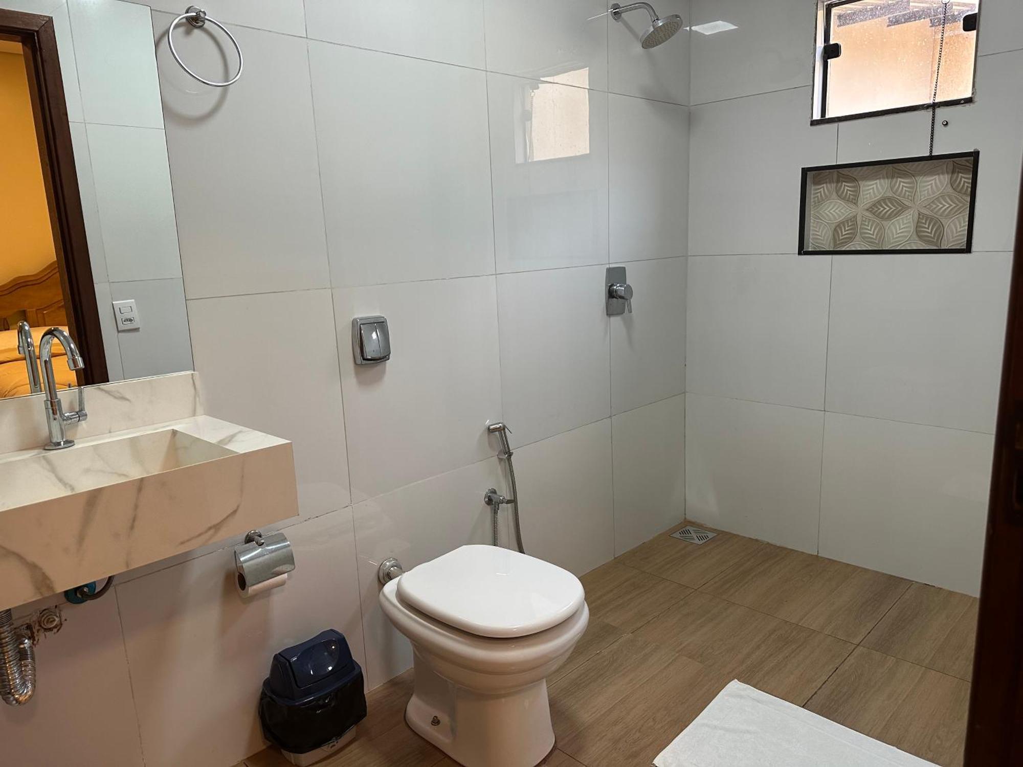 Hotel E Restaurante Na Chacara ドウラドス エクステリア 写真